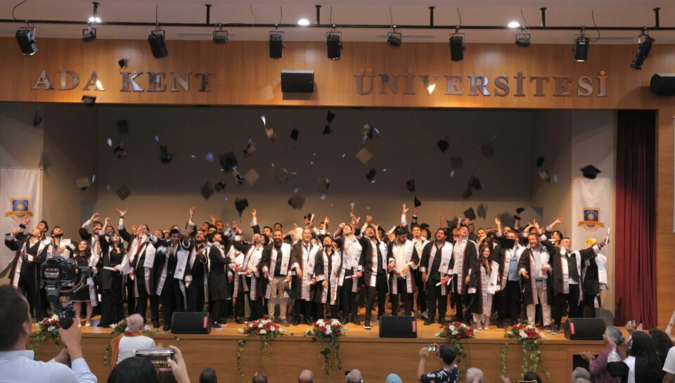 2024-2025 Akademik Yılı Mezuniyet Töreni Gerçekleştirdik. 2024-2025 Akademik Yılı Mezuniyet Töreni Gerçekleştirdik.